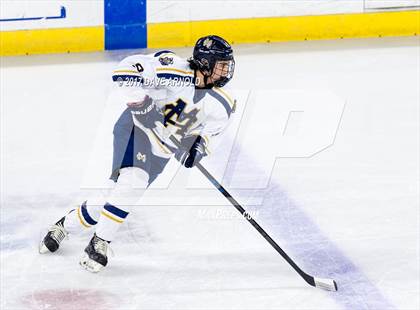 Thumbnail 3 in Arlington vs. Malden Catholic (MIAA Division 1A Semifinal) photogallery.
