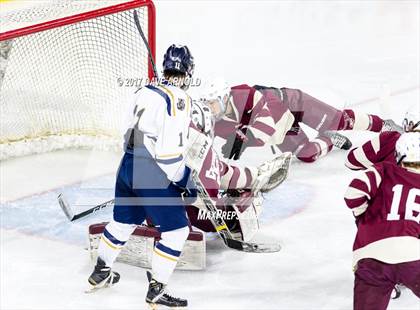Thumbnail 3 in Arlington vs. Malden Catholic (MIAA Division 1A Semifinal) photogallery.