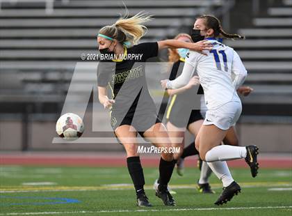 Thumbnail 2 in Aloha @ Jesuit photogallery.