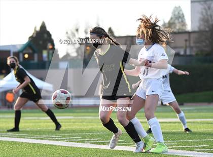 Thumbnail 2 in Aloha @ Jesuit photogallery.