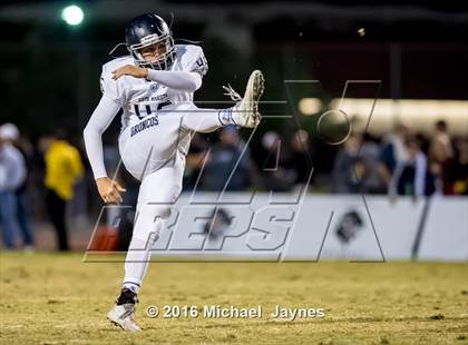 Thumbnail 3 in JSerra Catholic vs. Vista Murrieta photogallery.
