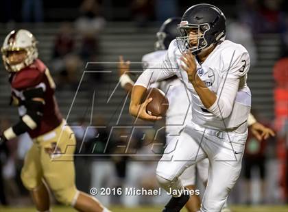 Thumbnail 2 in JSerra Catholic vs. Vista Murrieta photogallery.