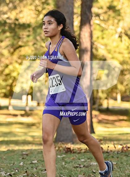 Thumbnail 1 in CFISD District Cross Country Meet photogallery.