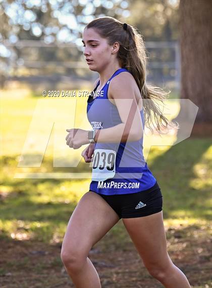 Thumbnail 1 in CFISD District Cross Country Meet photogallery.