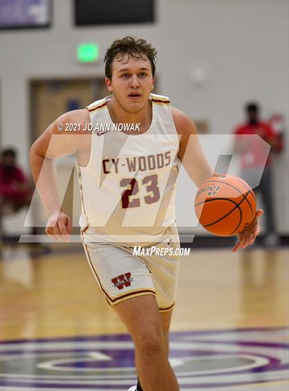 Thumbnail 2 in Cypress Woods vs. The Woodlands (UIL 6A Area Playoff) photogallery.