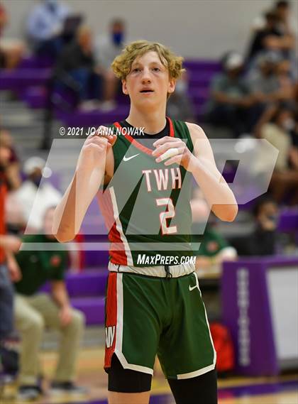 Thumbnail 3 in Cypress Woods vs. The Woodlands (UIL 6A Area Playoff) photogallery.