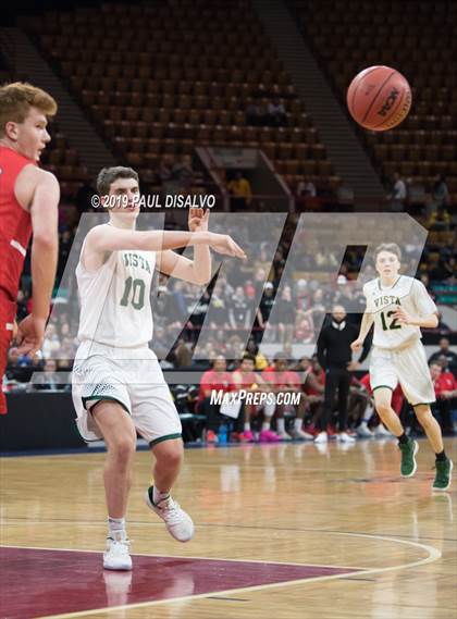 Thumbnail 1 in Mountain Vista vs. Smoky Hill (CHSAA 5A Great 8) photogallery.