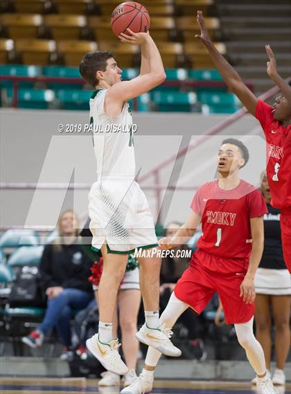 Thumbnail 2 in Mountain Vista vs. Smoky Hill (CHSAA 5A Great 8) photogallery.