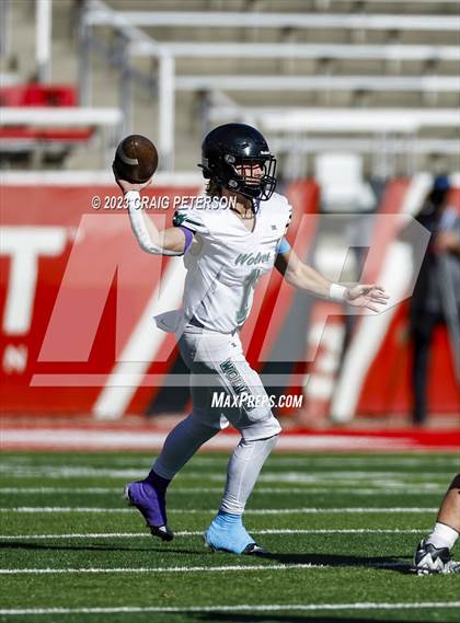 Thumbnail 2 in Crimson Cliffs vs Green Canyon (UHSAA 4A Final) photogallery.