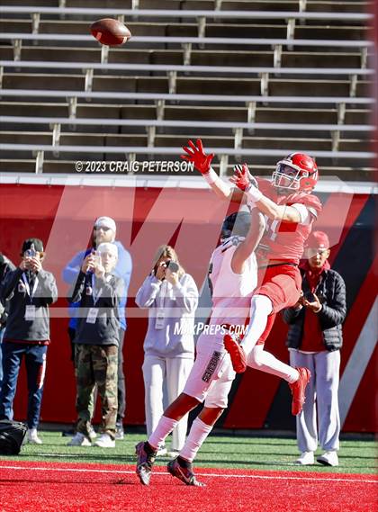 Thumbnail 2 in Crimson Cliffs vs Green Canyon (UHSAA 4A Final) photogallery.