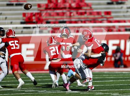 Thumbnail 3 in Crimson Cliffs vs Green Canyon (UHSAA 4A Final) photogallery.