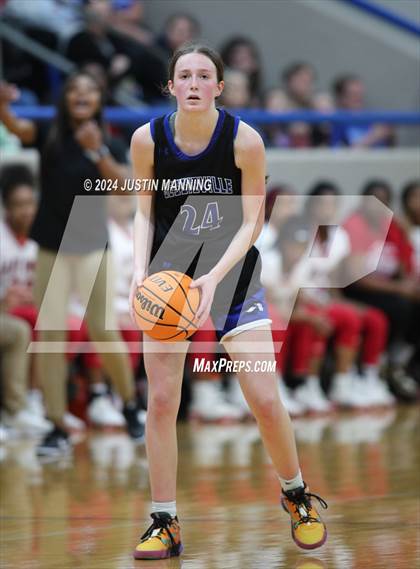 Thumbnail 3 in McGehee vs. Jessieville (AAA 3A-4 Regional Round 1) photogallery.