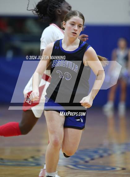 Thumbnail 2 in McGehee vs. Jessieville (AAA 3A-4 Regional Round 1) photogallery.