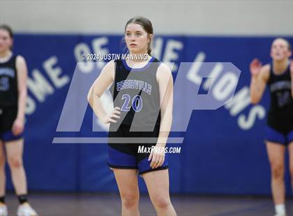 Thumbnail 3 in McGehee vs. Jessieville (AAA 3A-4 Regional Round 1) photogallery.