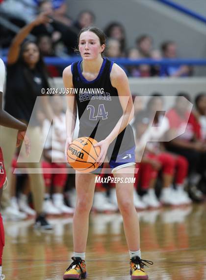 Thumbnail 2 in McGehee vs. Jessieville (AAA 3A-4 Regional Round 1) photogallery.