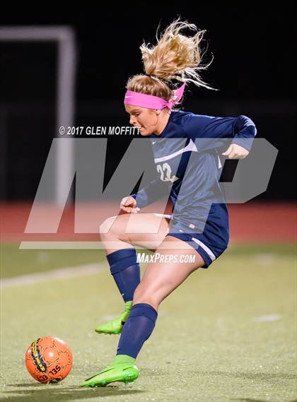 Thumbnail 2 in Glacier Peak @ Lake Stevens photogallery.
