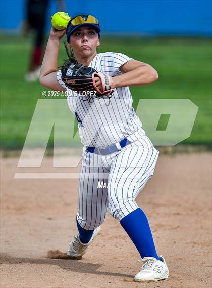 Thumbnail 3 in Wilson @ Charter Oak photogallery.