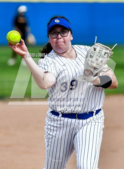 Thumbnail 3 in Wilson @ Charter Oak photogallery.