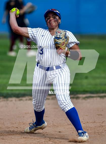 Thumbnail 3 in Wilson @ Charter Oak photogallery.