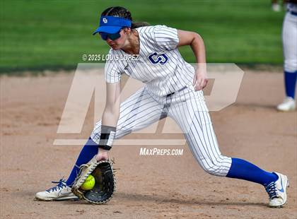 Thumbnail 1 in Wilson @ Charter Oak photogallery.