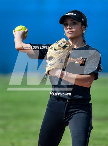 Thumbnail 2 in Wilson @ Charter Oak photogallery.