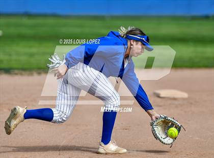 Thumbnail 2 in Wilson @ Charter Oak photogallery.