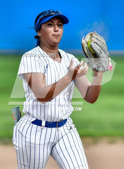 Thumbnail 1 in Wilson @ Charter Oak photogallery.