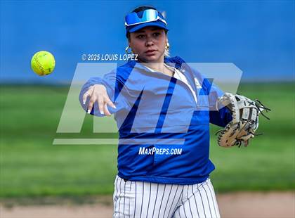 Thumbnail 1 in Wilson @ Charter Oak photogallery.