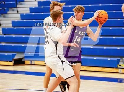 Thumbnail 1 in Discovery Canyon vs Arvada West (Boulder Valley Invitational) photogallery.