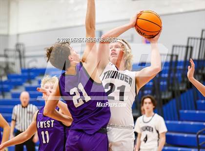 Thumbnail 1 in Discovery Canyon vs Arvada West (Boulder Valley Invitational) photogallery.