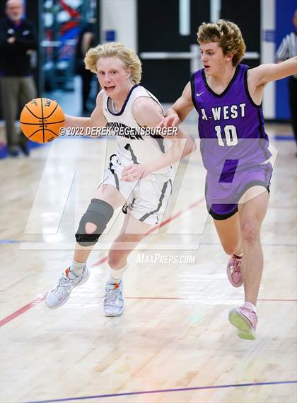 Thumbnail 3 in Discovery Canyon vs Arvada West (Boulder Valley Invitational) photogallery.