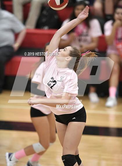 Thumbnail 3 in Santa Margarita Catholic @ JSerra photogallery.