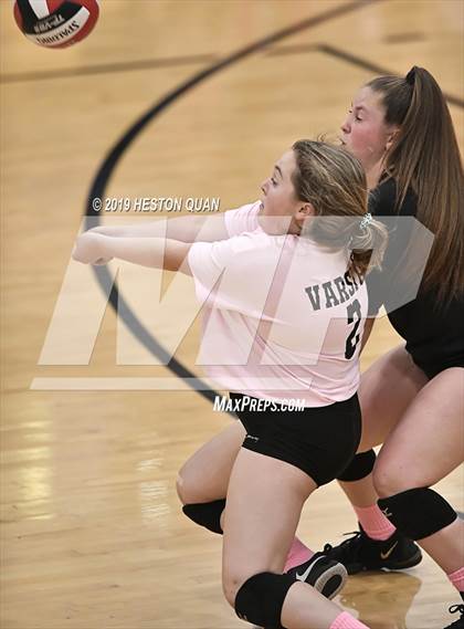 Thumbnail 2 in Santa Margarita Catholic @ JSerra photogallery.