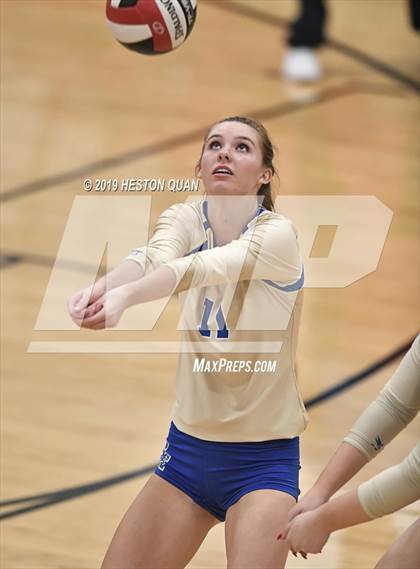 Thumbnail 1 in Santa Margarita Catholic @ JSerra photogallery.