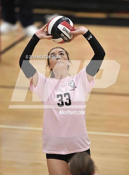 Thumbnail 2 in Santa Margarita Catholic @ JSerra photogallery.