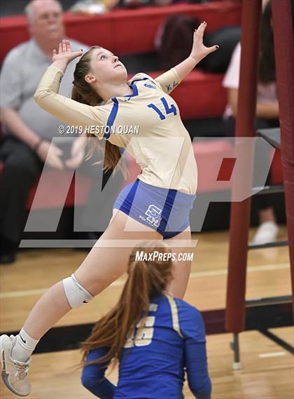 Thumbnail 1 in Santa Margarita Catholic @ JSerra photogallery.