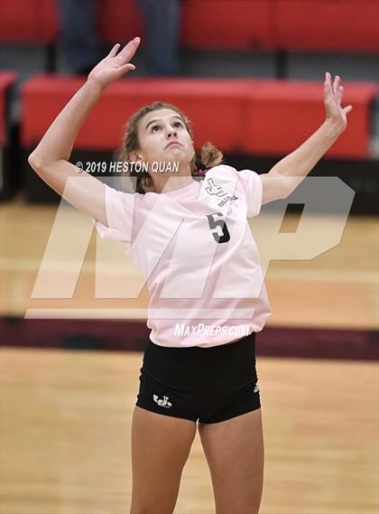 Thumbnail 3 in Santa Margarita Catholic @ JSerra photogallery.
