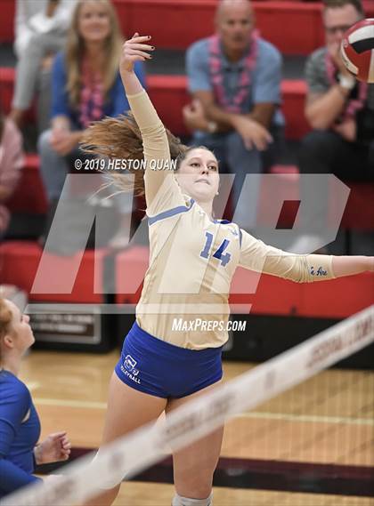 Thumbnail 1 in Santa Margarita Catholic @ JSerra photogallery.