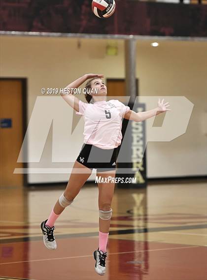 Thumbnail 2 in Santa Margarita Catholic @ JSerra photogallery.