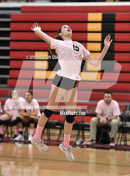 Thumbnail 2 in Santa Margarita Catholic @ JSerra photogallery.