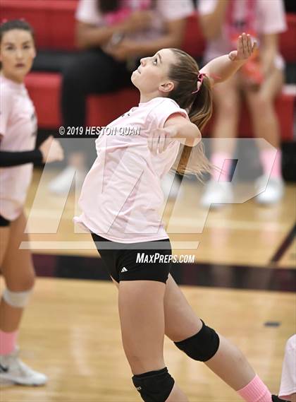 Thumbnail 2 in Santa Margarita Catholic @ JSerra photogallery.