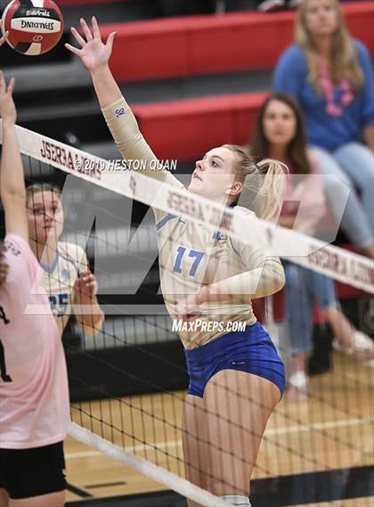 Thumbnail 1 in Santa Margarita Catholic @ JSerra photogallery.