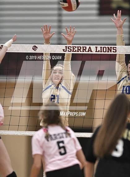 Thumbnail 3 in Santa Margarita Catholic @ JSerra photogallery.