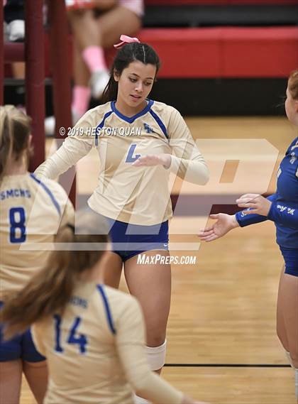 Thumbnail 3 in Santa Margarita Catholic @ JSerra photogallery.