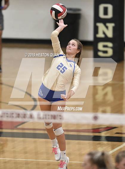 Thumbnail 1 in Santa Margarita Catholic @ JSerra photogallery.