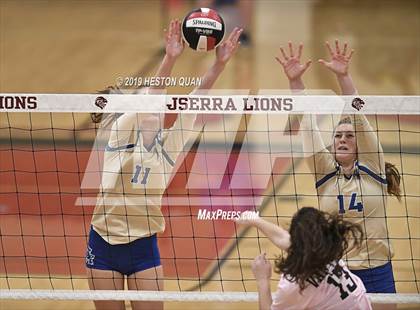 Thumbnail 3 in Santa Margarita Catholic @ JSerra photogallery.
