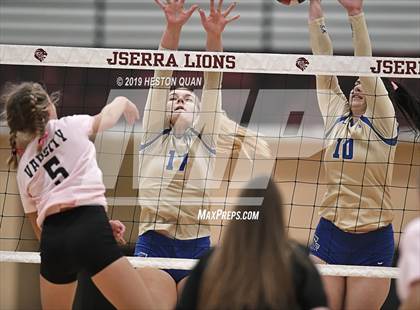 Thumbnail 3 in Santa Margarita Catholic @ JSerra photogallery.