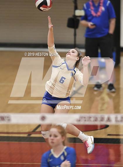 Thumbnail 1 in Santa Margarita Catholic @ JSerra photogallery.