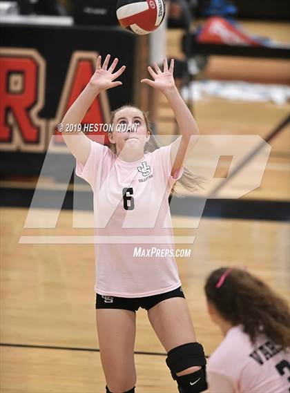 Thumbnail 1 in Santa Margarita Catholic @ JSerra photogallery.