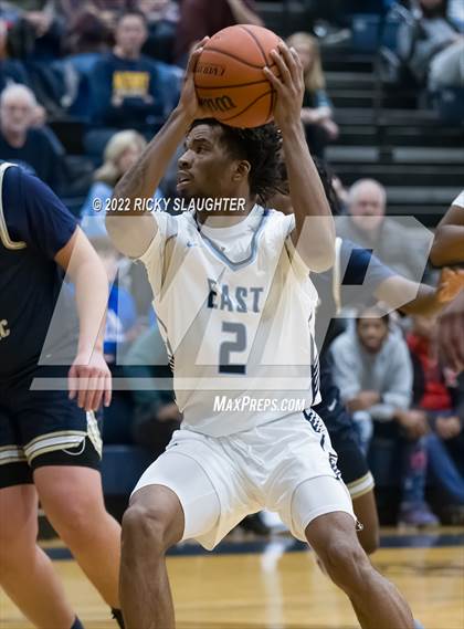 Thumbnail 3 in Althoff Catholic @ Belleville East photogallery.